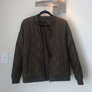Forever 21 puffer bomber jacket